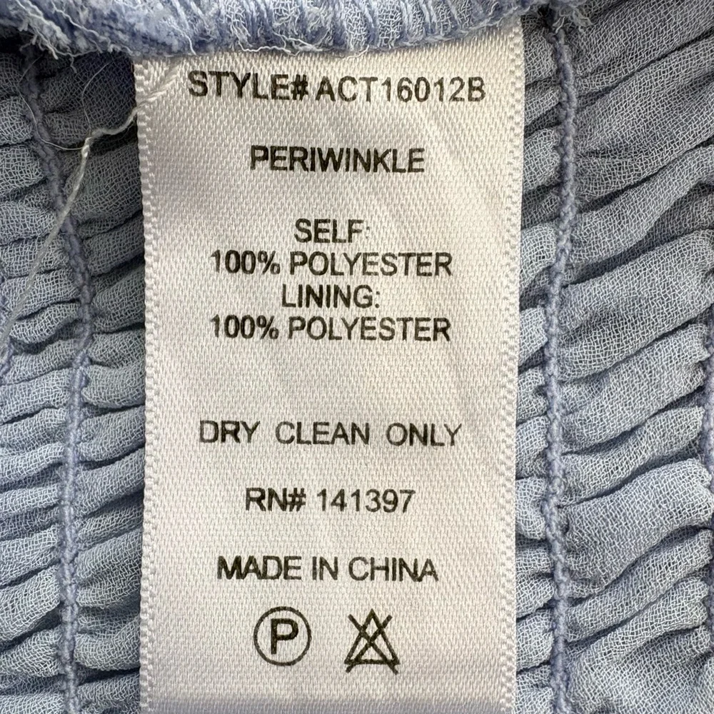 ASTR The Label Smocked Crop Top Periwinkle Blue Puff Sleeve Blouse M Cottagecore